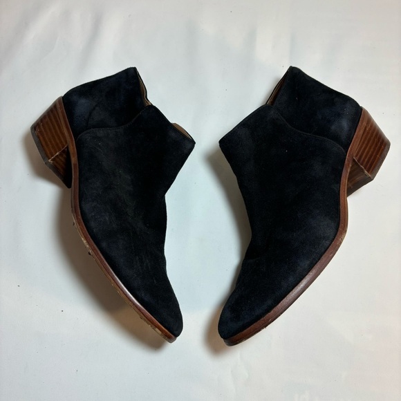 SAM EDELMAN Sz 9 Suede Booties Brown Stacked Heel Almond Toe Low Top Ankle Boot - Picture 5 of 9